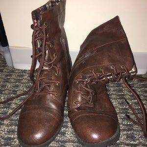 Brown low-cut boots